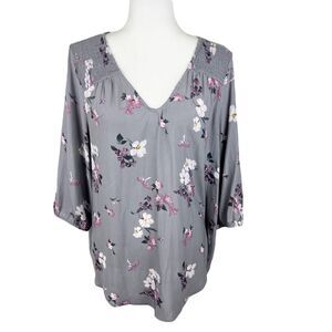 Torrid Blouse Women 00 M/L Grey V-Neck Quarter Sleeve Smock Shoulder Floral Top